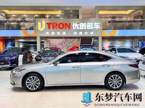 24万多拿下雷克萨斯ES混动，宜商宜家，省油之选！-1