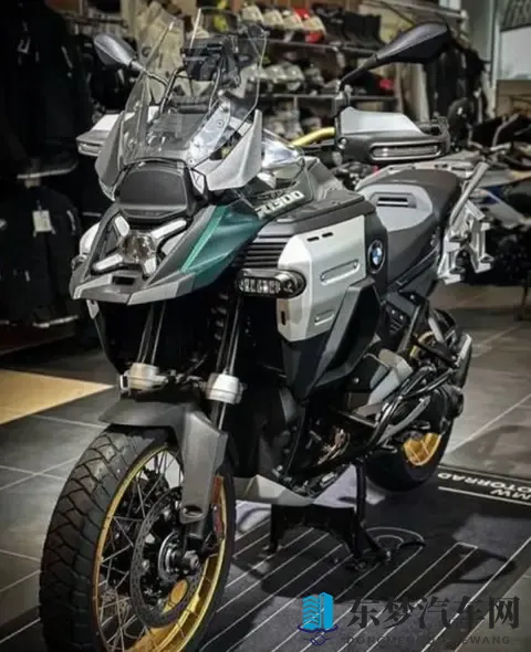 某牌轮胎：原地肝碎你的拉力梦-1