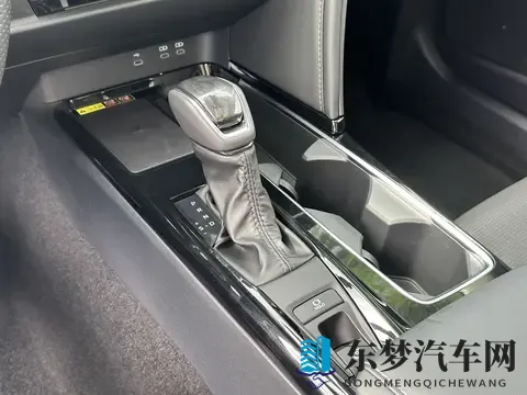 15万多拿下准新凯美瑞双擎，享受越级质感座驾-2