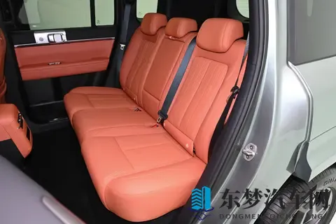 带全家体验了一周，比亚迪方程豹钛7到底能不能打？-2