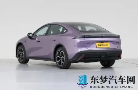 深蓝L06 2026款深度体验:670km续航背后,这辆车真的适合你吗?-2