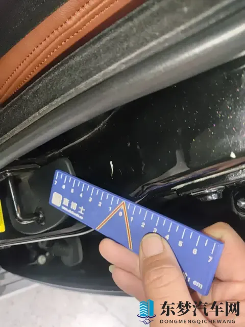 二手路虎发现:V6大排量,硬汉之选,20多万圆梦-1