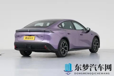 深蓝L06 2026款 670Ultra+激光版：以越级实力重塑纯电家轿新标杆-2