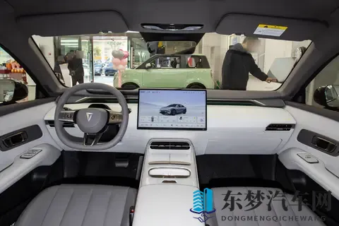 深蓝开始内卷！新车标配激光雷达+670km纯电续航，仅售1399万？-2