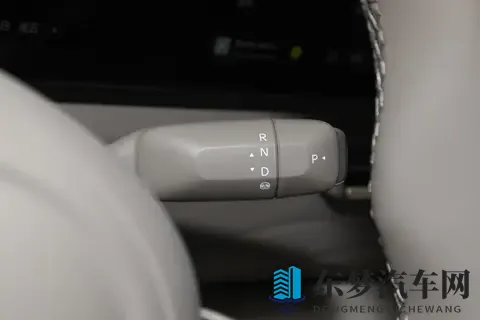 权益价3369万起 智己LS9开启预售 配“恒星”超级增程系统-2