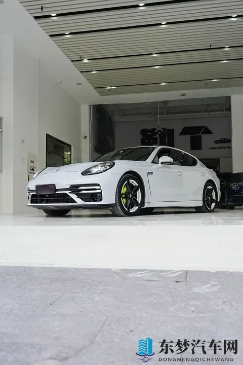 二手保时捷Panamera：16万多，圆你一个跑车梦！-3