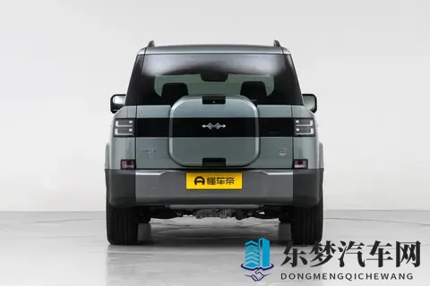 方程豹钛 7：20 万级 SUV 新选择，硬派颜值 + 智能内核竟能两全？-2