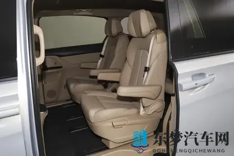 2025款别克GL8选买指南:直降43万后,电动门分界点在这-3