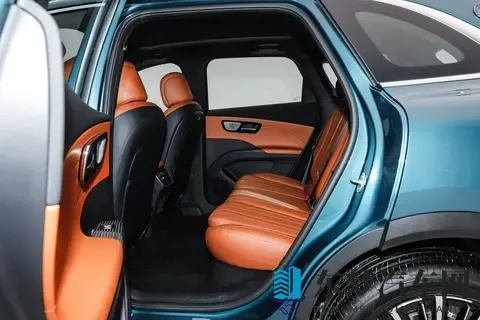 1059万元起，外观大气精致，奇瑞全新瑞虎8开启预售！-1