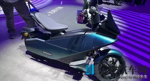 陆地飞艇零际X7来袭！200km续航+人脸识别，值得期待吗？-3