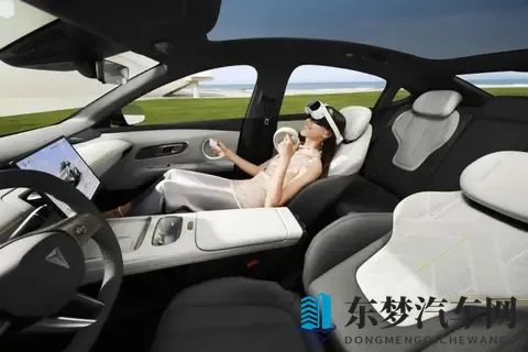 1399万起，后驱小钢炮预售，入门即超值，还有黑科技悬架免费送-2