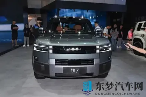 选车纠结症的福音-比亚迪方程豹钛7,空间大、续航无忧-2