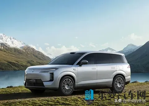 比亚迪到底行不行？销量跌了研发狂砸四百亿 这事儿真说不清-3