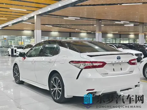 11万多入手丰田凯美瑞双擎，省油家用一手车！-3