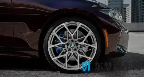 宝马推出3系致敬版，限量发售100台，30T+391马力，43秒破百