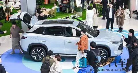 家用插混SUV二选一 宋L DM-i新车上市风云T9能否挑战？-2