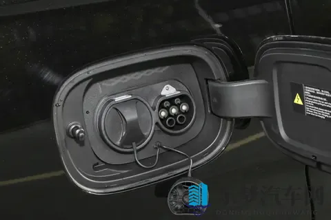 新车 售2068万元起_顶配增激光雷达,2026款比亚迪夏上市-3