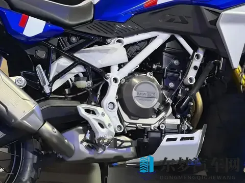 宝马印产F450GS在米兰展首秀！-1