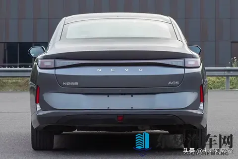 比亚迪秦L vs 长安启源A05:10万级插混家轿,谁才是性价比之王?-2