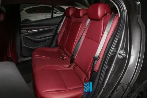 2025款马自达3昂克赛拉20L自动质耀版全面解析-1