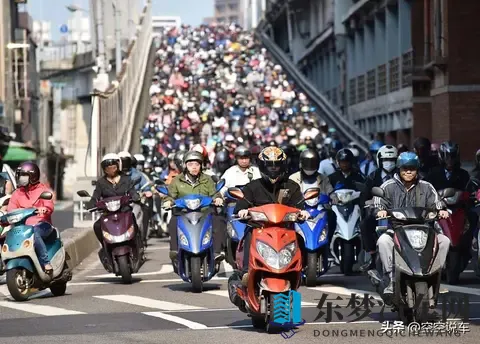 摩托车能不能上高速，多地明确！关于报废年限取消，回复也来了!-2