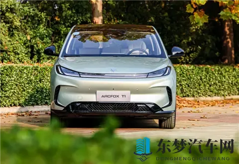 上市不到1月交付就破万台 628万起的极狐阿尔法T1为何能一把破圈-2