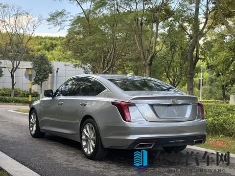 16万不到，入手准新一手凯迪拉克CT5，要面儿还得看它！-3