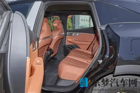 配置拉满，试驾2026款深蓝S07，综合实力如何？全方面评测！-1