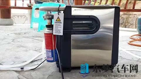 智己LS9后备箱的洗澡机和帐篷是巧思-1