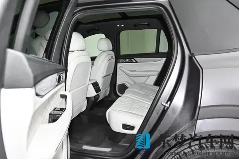 油电同享后排平权？2026款领克09四驱探索版来了-2