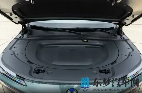 免费国精产品自偷自偷：国产汽车零部件免费发放，车企研发加速，品质升级引期待