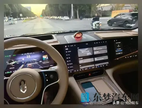 问界M8车主：裸车价格4628万，保险只要6700元，令我惊讶！-2