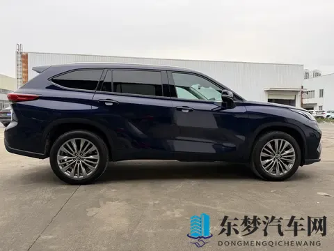 二手汉兰达：22款四驱尊贵版，12千公里，宜家宜商之选！