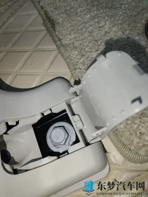 23款别克GL8陆尊版，2万公里准新车，宜商宜家好选择-3