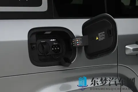 1798万买方盒子，家用、越野两不误，方程豹钛7适合谁？-1