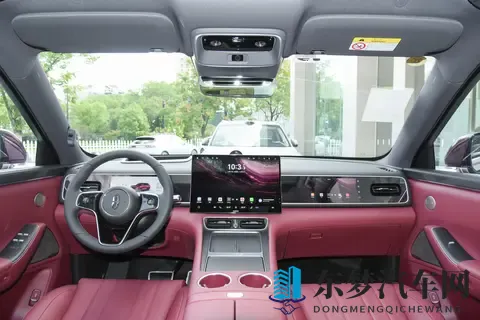 腾势N8L DM大六座安全豪华SUV：空间 性能 安全 舒适家用表现对比解读-2