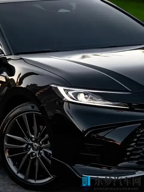 丰田凯美瑞降价后 13 万 直接把家用 B 级车的 “痛点” 全解决了！-2