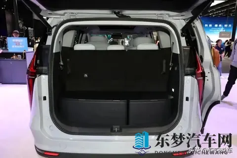 价格屠夫来袭！20T+9AT七座MPV仅11万，能平替别克GL8？-3