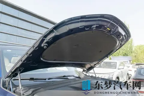 破局者之姿:深蓝S09,7个行李箱塞不满,“移动智慧空间”不虚传-2