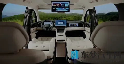 中大型MPV油耗进入“4”时代 2026款比亚迪夏上市售2068万起-1