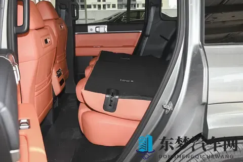 比亚迪又上狠活，新车科技大空间，买得钛对了！-1