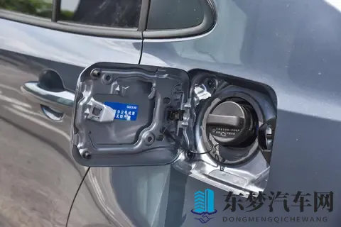 公交车挺进老师体内：惊！人体内惊现异物，真相竟如此离奇