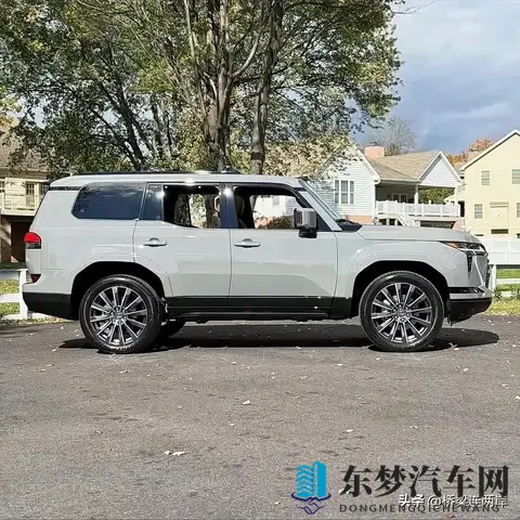 2026款雷克萨斯GX升级越野套件，混动系统能否硬刚德系？-2