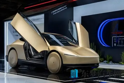 09 元 _ 公里 + 21 万定价！无方向盘车，中国路权能接住吗？-2