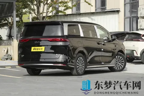 置换价1968万起，纯电续航提升至218km！比亚迪2026款夏上市-3