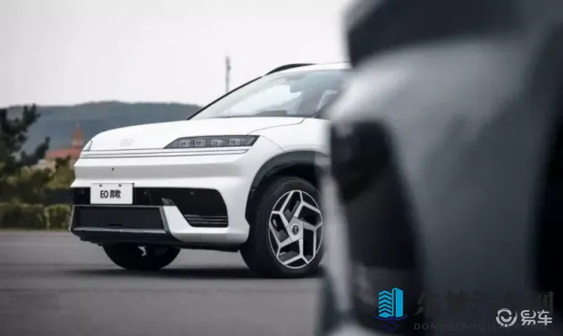 解剖解剖血腥网站入口:汽车维修秘籍:揭秘神秘平台奥秘-1