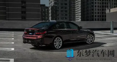 宝马3系五十周年纪念版，它不是车，是德国人写的半世纪情书-3