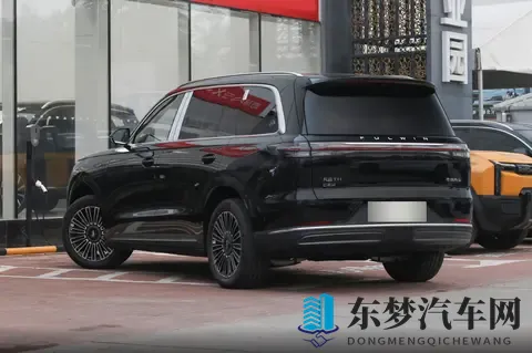 综合续航可达1400km,1899万起售的风云T11,怎么样-3