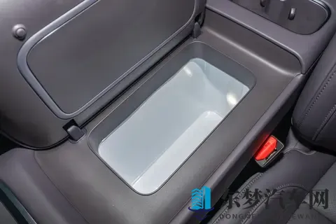 2026 款零跑 C16：18万级家用 SUV ，7 万台交付背后藏着多少惊喜？-2