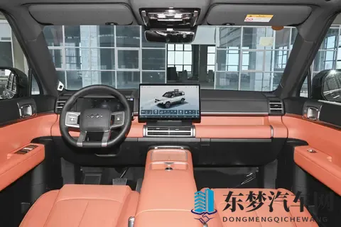 家用SUV就选方程豹钛7，空间宽敞续航足，全家出行无忧！-3